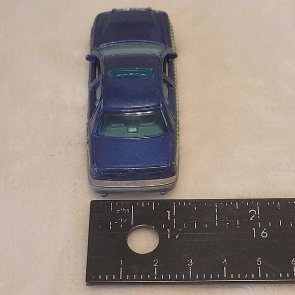 Matchbox 2006 Ford Crown Victoria Taxi Diecast 1:71 Scale Blue Green LAX Transit - Picture 10 of 10